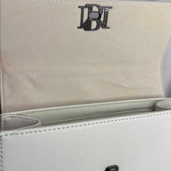 Badgley Mischka Studded Off White Bag - Picture 9 of 11